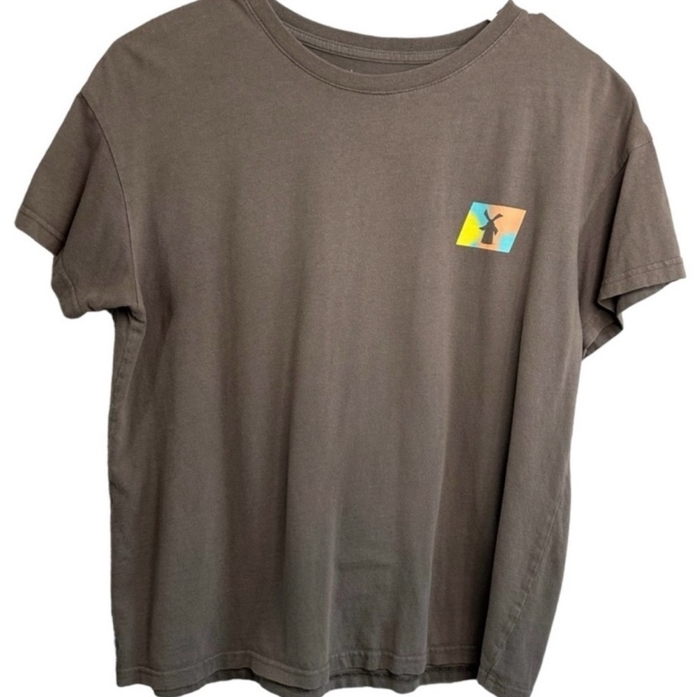 ✌️Dutch bros t-shirt